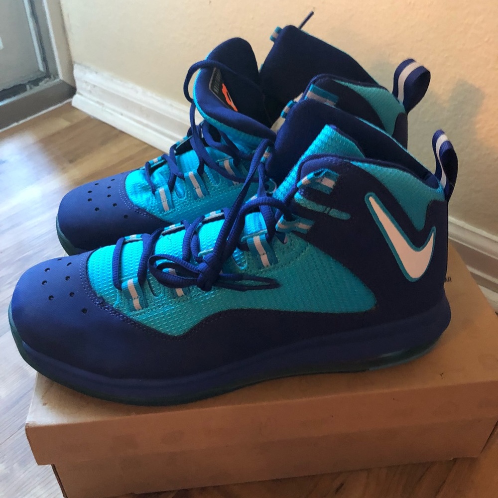 Nike foampostite one PRM size 11.5 never worn